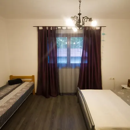Apartman Elna Apartman *
